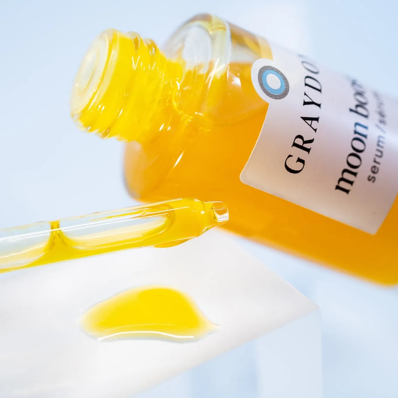 Moon Boost Brightening Multivitamin Serum